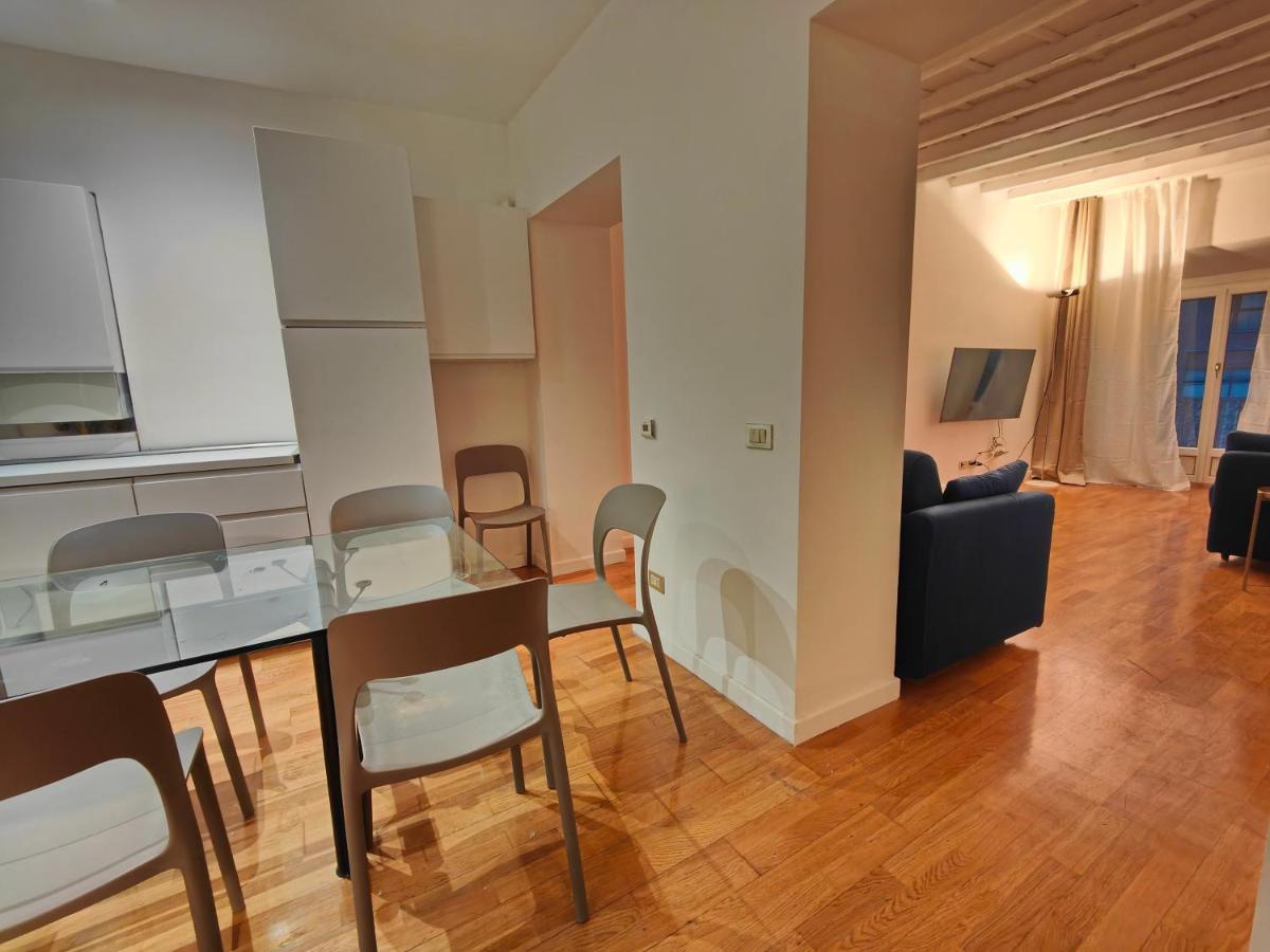 Crocetta - Design Apartment With Terrace Milano Eksteriør billede